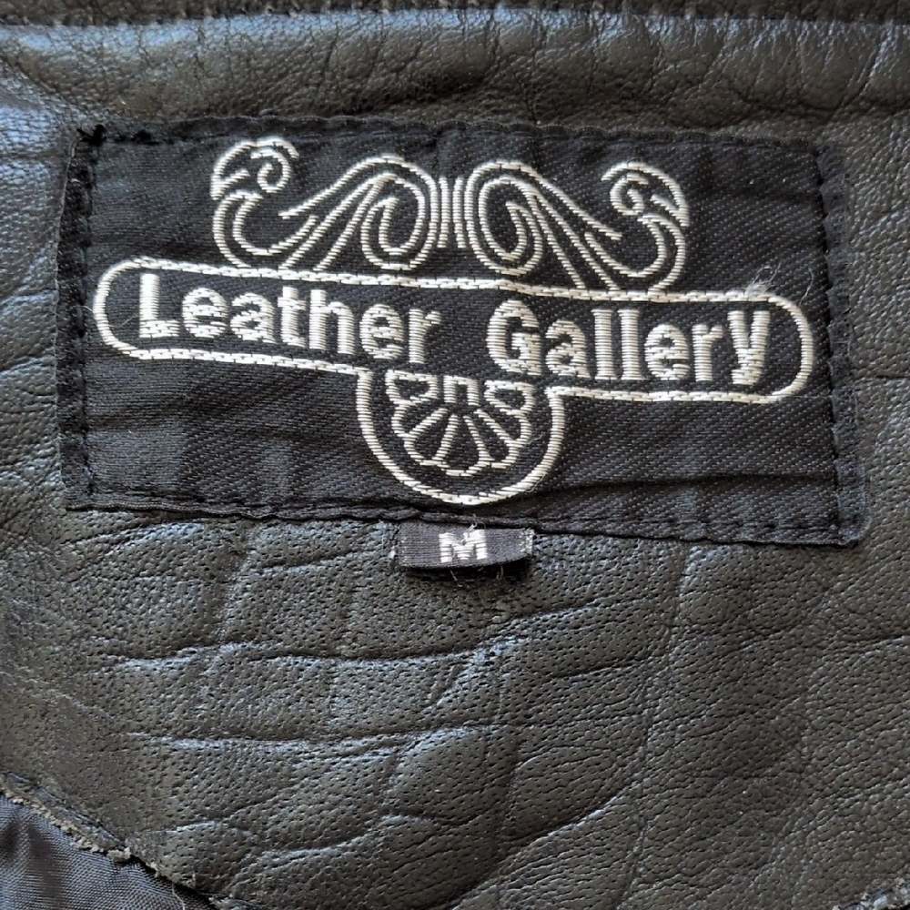 Black Leather Chaps with Zipper Details - Picture 2 of 5
